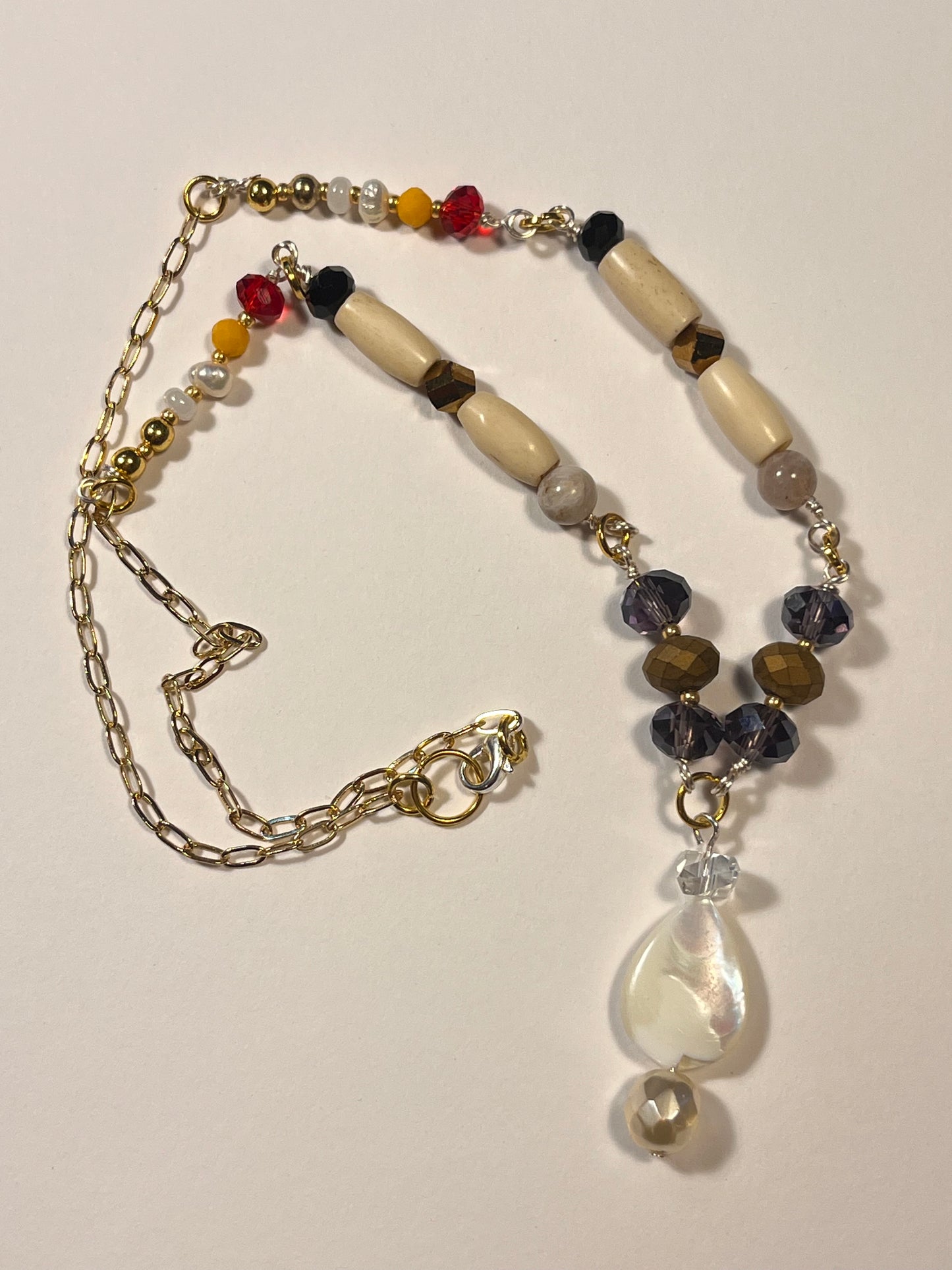 Shell Drop Center Tribal Necklace
